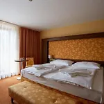Wellness Energetic 4* Roznov pod Radhostem
